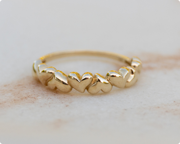 3 Reasons Why People Are Buying 6K Gold in 2026