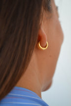 6K Gold Puffed Wide Huggies