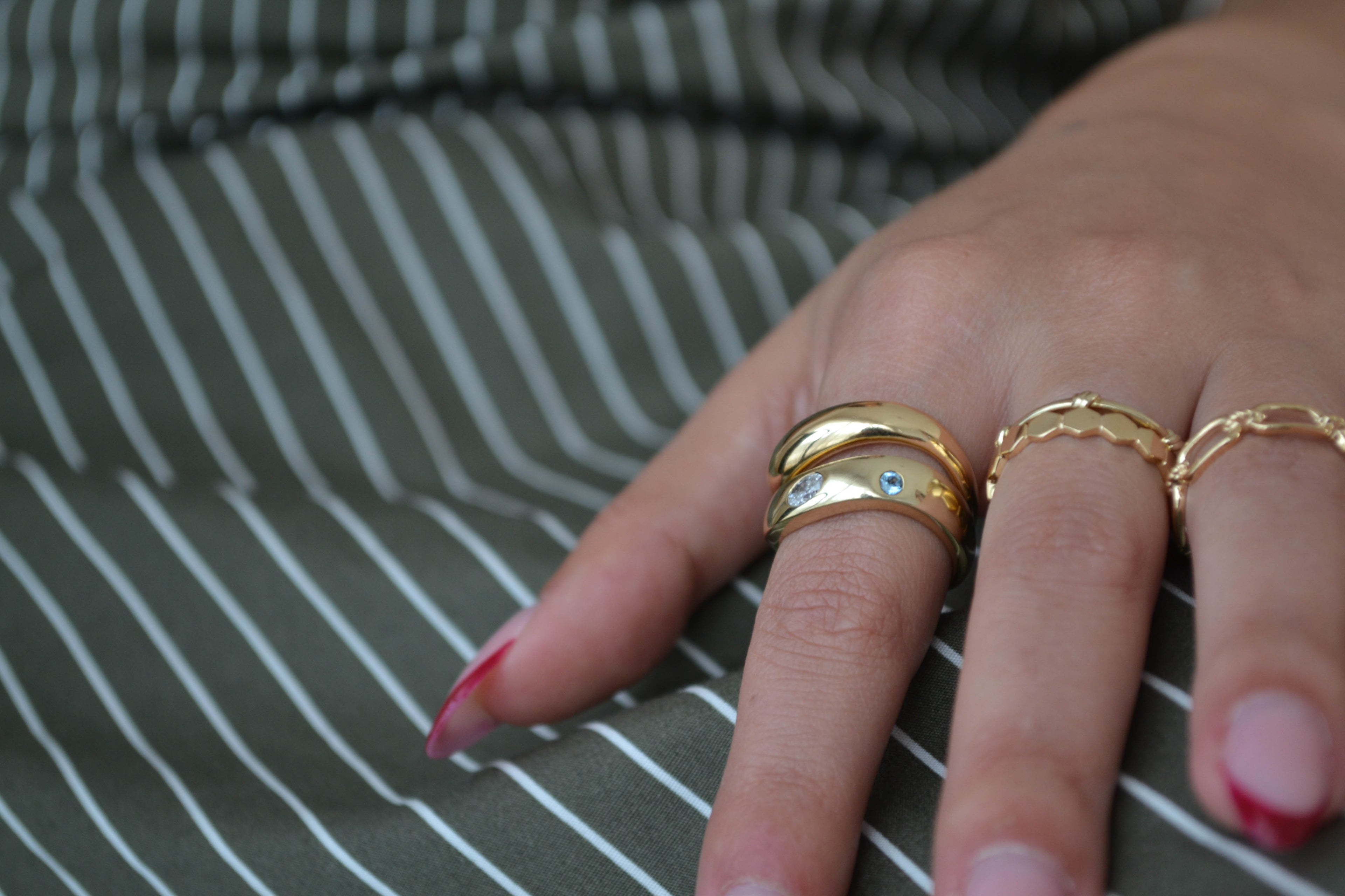 6K Gold Curved Bold Ring