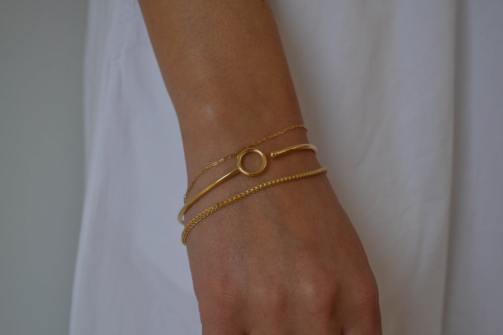 6K Gold Open Circle Bangle