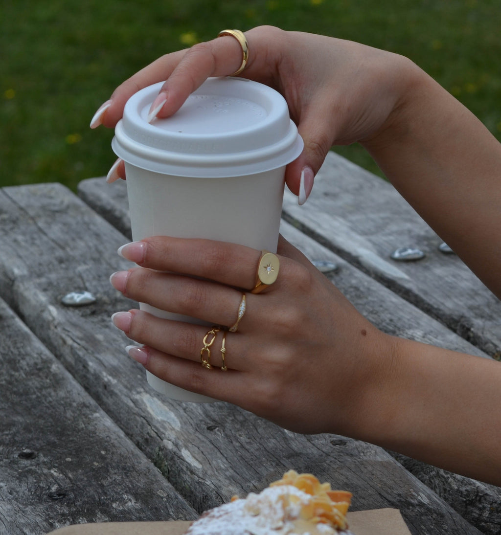 6K Gold Waves Ring