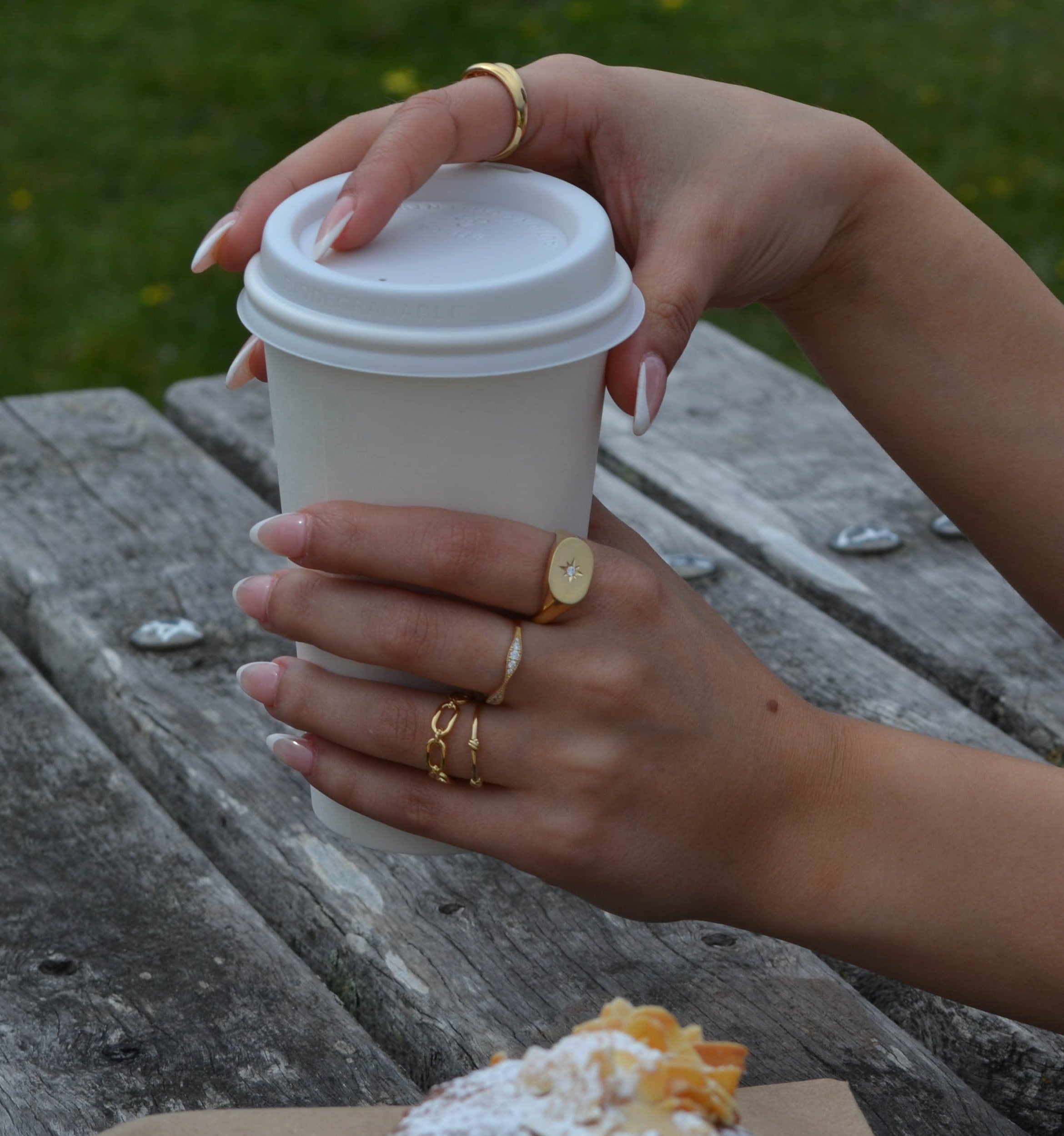 6K Gold Waves Ring