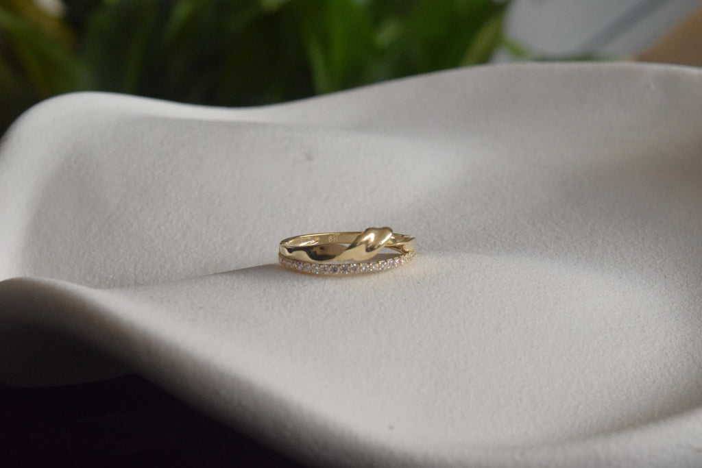 6k Gold Emily Ring