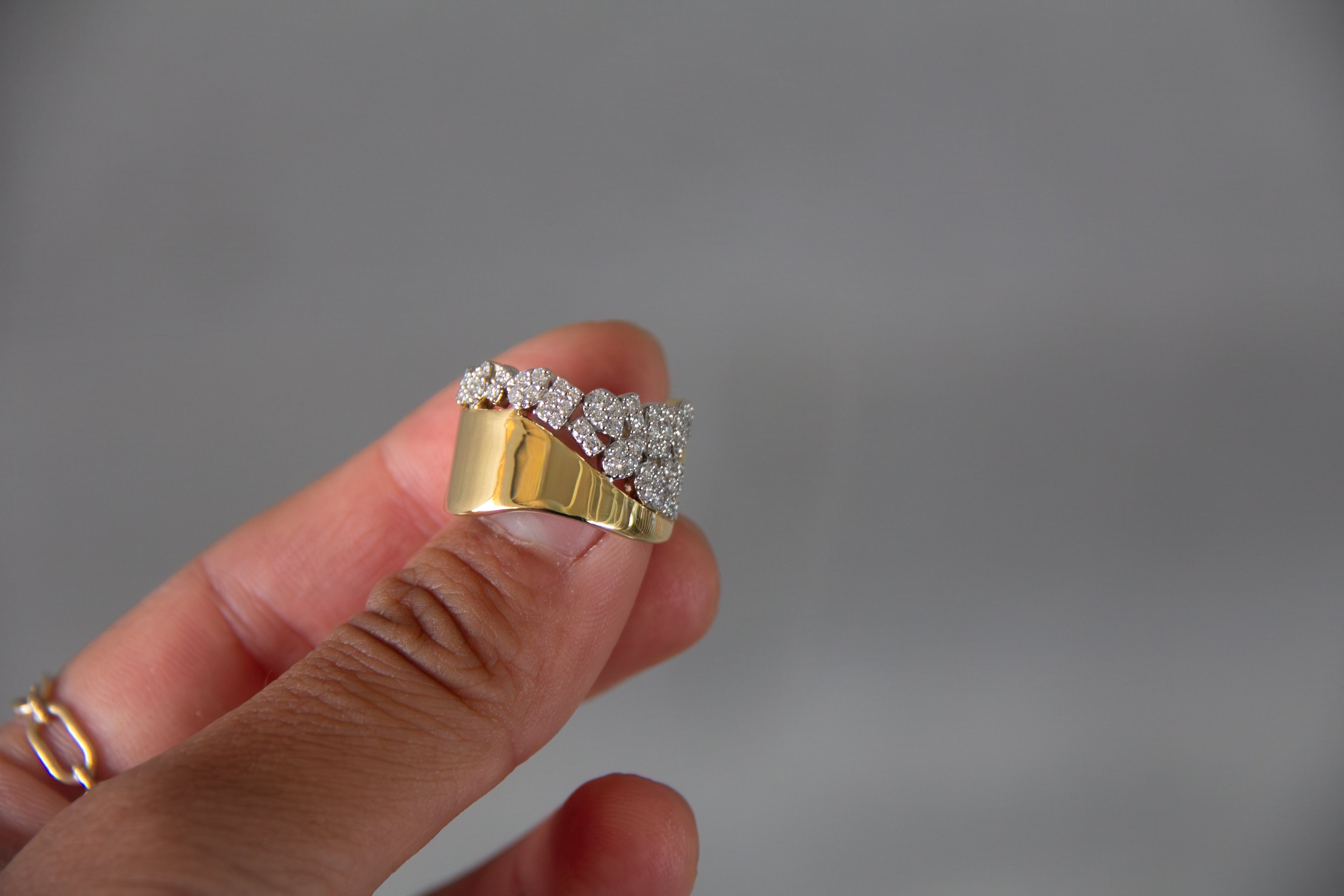 Diamond Wave