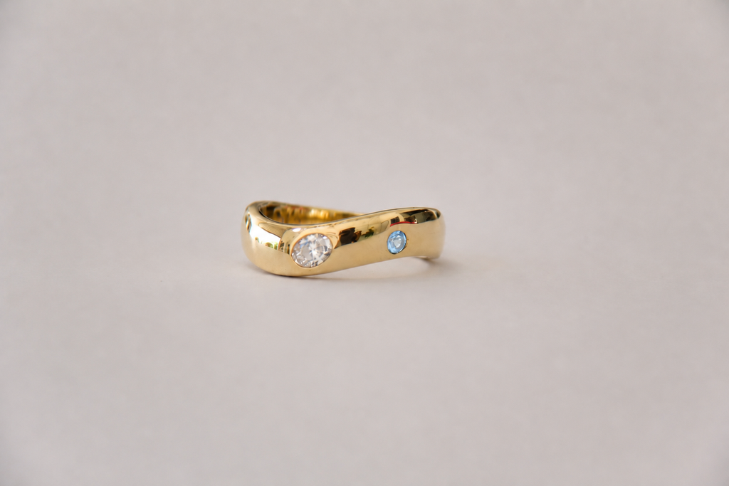 6K Gold Diamond Stride Ring